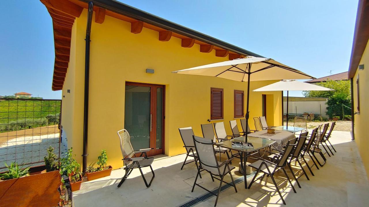 La Casa Del Vino - B&B Tollo Extérieur photo